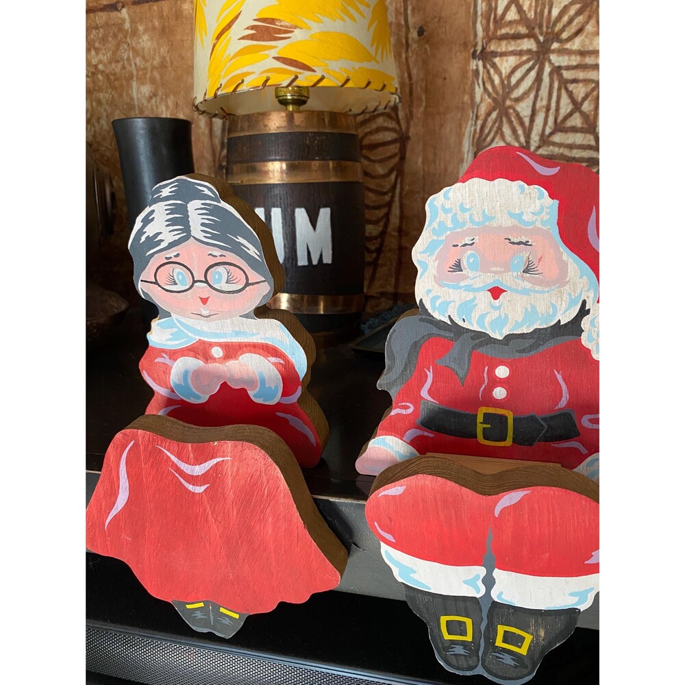Vintage Retro Folk Art Santa and Mrs.Claus Wooden Shelf Sitters Christmas Decora